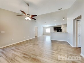 1920 Bretton Ridge Dr in Winter Haven, FL - Foto de edificio - Building Photo