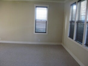 2477 Switzerland Ln in Chico, CA - Building Photo - Building Photo