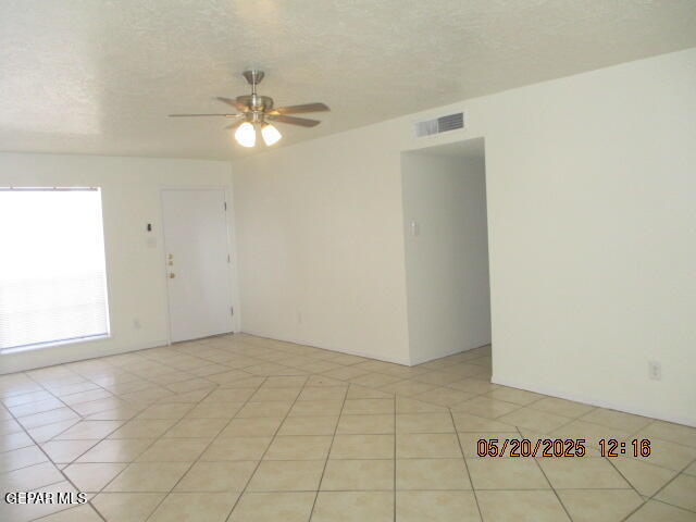 6817 Escondido Dr in El Paso, TX - Building Photo - Building Photo