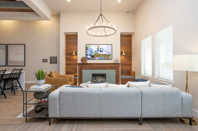 3700 Dacy in Kyle, TX - Foto de edificio - Interior Photo