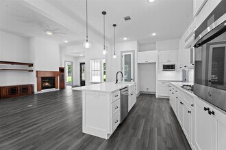 29 Westwood W in Trinity, TX - Building Photo - Building Photo