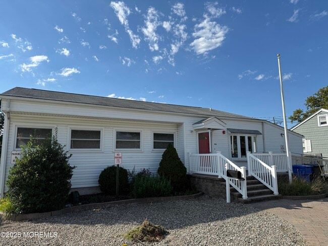 property at 508 Hooper Ave