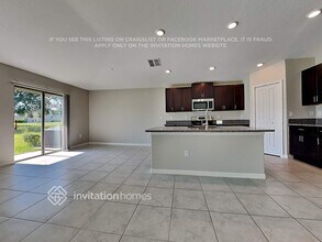 11257 Riley Pines Cir in Gibsonton, FL - Building Photo - Building Photo