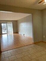 1 Bristol Ct in Derry, NH - Building Photo