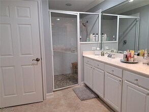 11037 Harbour Yacht Ct in Ft. Myers, FL - Building Photo - Building Photo