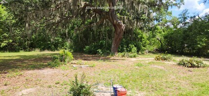 1121 S Palm Ave in Palatka, FL - Building Photo - Building Photo