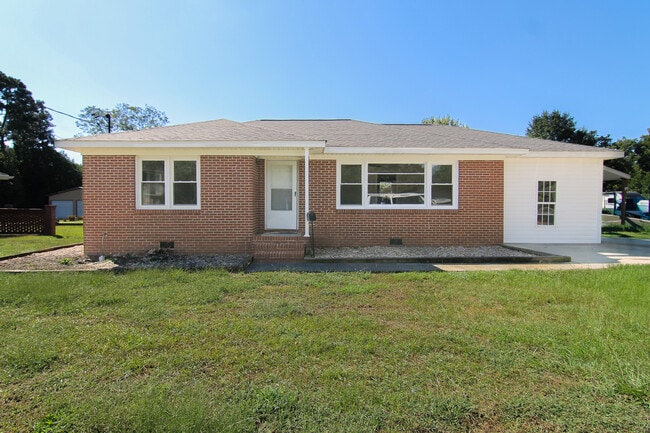 property at 1005 Green St