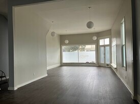4538 Martin Luther King Jr Way in Oakland, CA - Building Photo