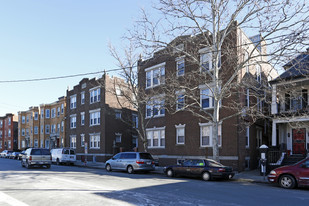 121-123 Hawthorne Street Apartments