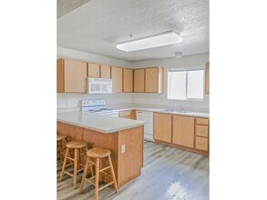 Village on the Parkway in Orem, UT - Building Photo - Building Photo