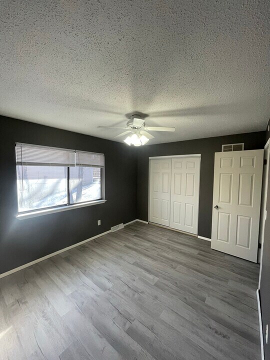 3211 Schuetzen Ln in Davenport, IA - Foto de edificio