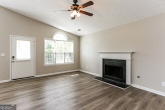 3466 Ashley Ct in Rex, GA - Foto de edificio - Building Photo