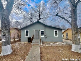 1217 Keats St in San Antonio, TX - Building Photo