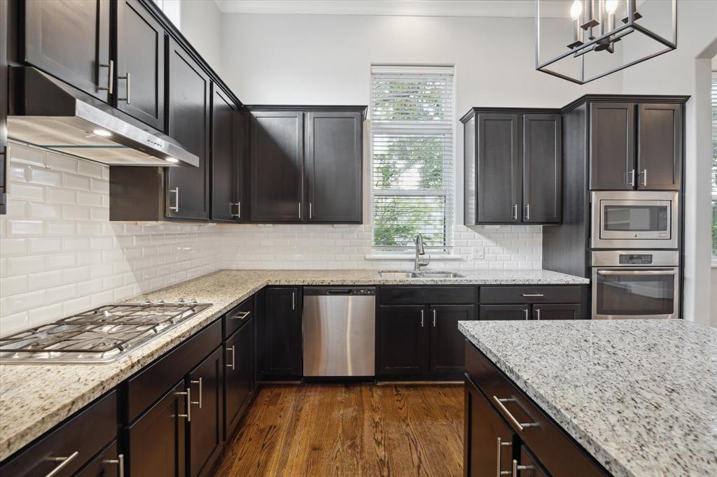 5644 Larkin St in Houston, TX - Building Photo