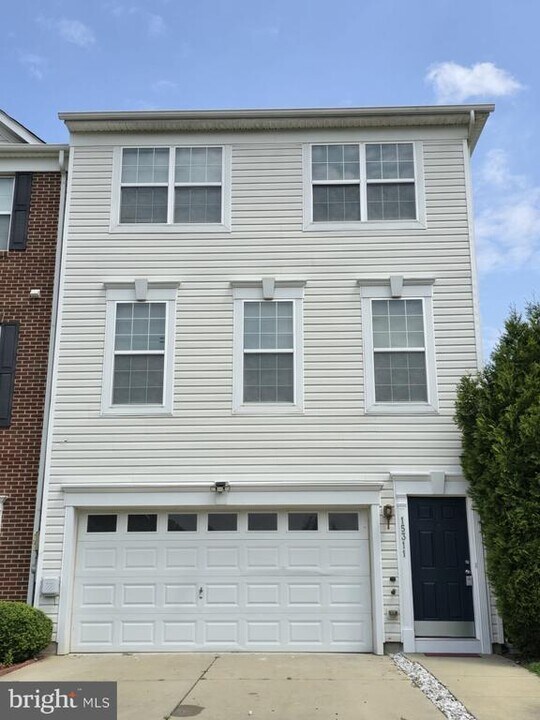 15311 Pocopson Creek Way in Brandywine, MD - Building Photo