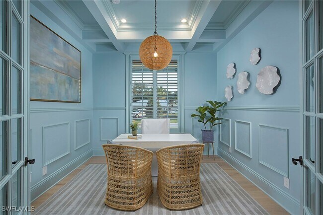 375 Wedge Dr in Naples, FL - Building Photo - Building Photo