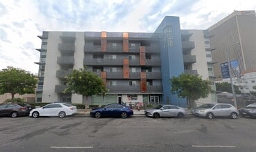 540 Normandie Ave in Los Angeles, CA - Building Photo - Building Photo