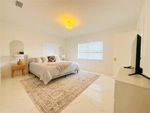 1625 Hollywood Blvd in Hollywood, FL - Building Photo - Building Photo