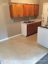 2301 S V St-Unit -APT 4 in Fort Smith, AR - Building Photo - Building Photo