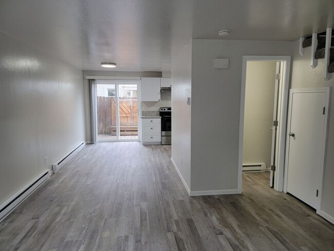 1624-1624 College St in Philomath, OR - Building Photo - Building Photo