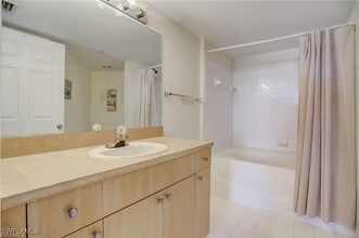 8717 River Homes Lane in Bonita Springs, FL - Building Photo - Building Photo