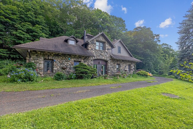 property at 49 Grandview Dr