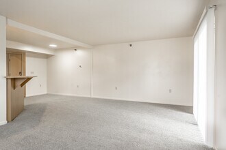 Huntington Cove Apartments in Merrillville, IN - Foto de edificio - Building Photo