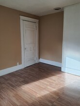 8 Hooper St-Unit -APT B in Athens, OH - Building Photo - Building Photo