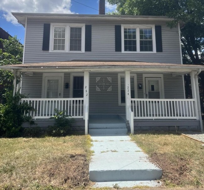 property at 224 N Dunleith Ave