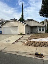 1780 Greengate St in Yuba City, CA - Building Photo