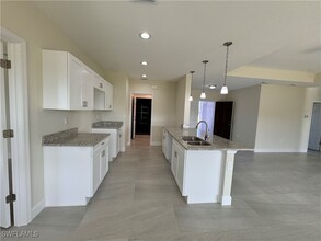 3207 42nd St SW in Lehigh Acres, FL - Building Photo - Building Photo