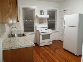 432 Washington St, Unit 3 in Boston, MA - Building Photo - Building Photo