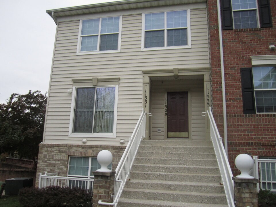 11333 King George Dr in Silver Spring, MD - Building Photo
