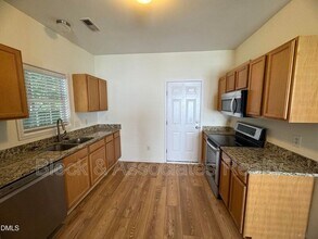 110 Tortola Pl in Knightdale, NC - Building Photo - Building Photo