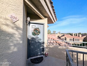 4925 E Desert Cove Ave, Unit 330 in Scottsdale, AZ - Building Photo - Building Photo