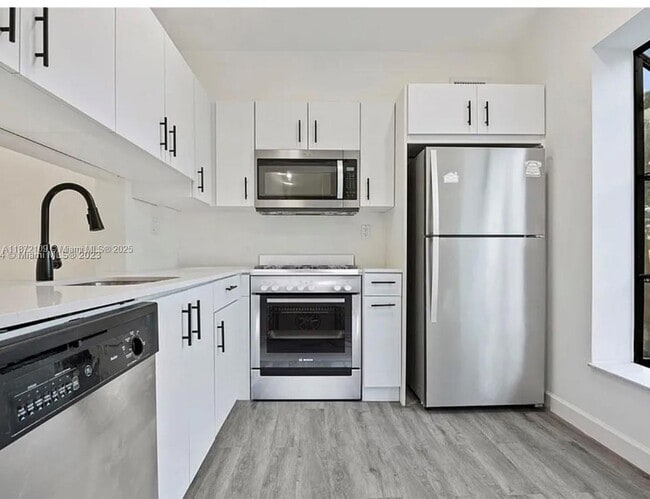 707 Gardens Dr in Pompano Beach, FL - Building Photo - Building Photo