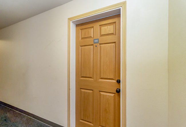 12040 Bridgeport Way SW