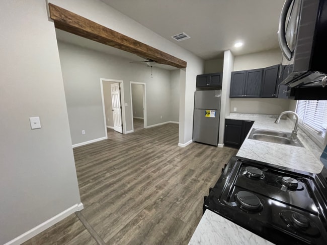 1359 LA-20 in Thibodaux, LA - Building Photo - Building Photo