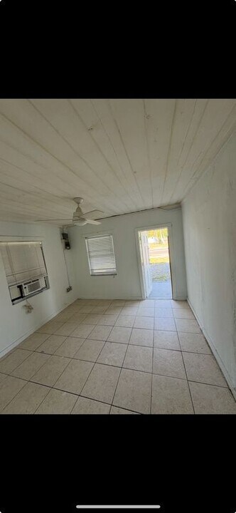 808 N 17th St in Fort Pierce, FL - Building Photo