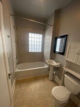 124 N Thornwood Ave in Davenport, IA - Building Photo - Building Photo