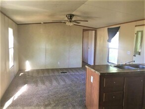 16790 Meadowcroft St in Montgomery, TX - Building Photo - Building Photo
