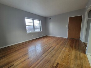 709 W 14th St in Davenport, IA - Building Photo - Building Photo