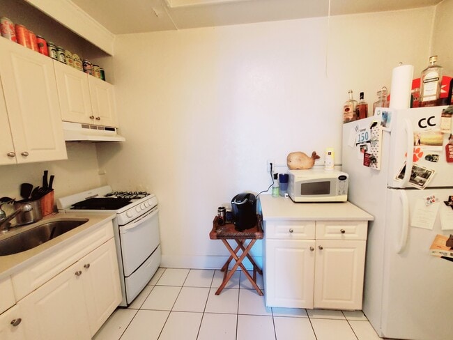 65 Bedford St, Unit 3
