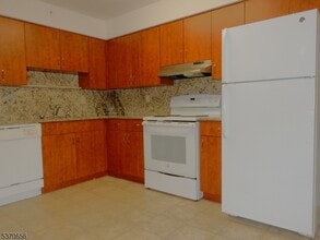 50 Jane Dr in Hackettstown, NJ - Building Photo - Building Photo