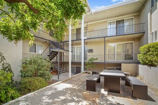 673 E 6th Ave, Unit 9 in Salt Lake City, UT - Building Photo