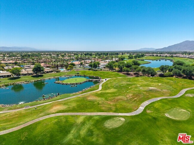 55092 Oak-Tree in La Quinta, CA - Building Photo - Building Photo