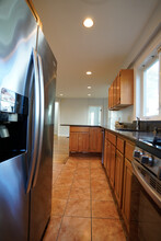 40 Dracut St, Unit 2 in Boston, MA - Building Photo - Building Photo