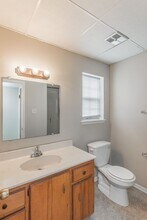 1702-1704 E Jackson St in Pensacola, FL - Building Photo - Building Photo
