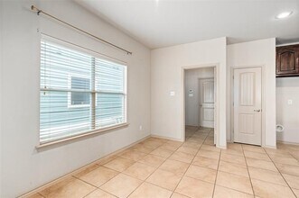 5032 Harney Dr in Fort Worth, TX - Building Photo - Building Photo