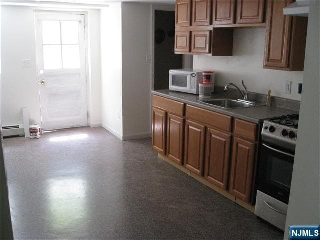 249 Knickerbocker Rd in Closter, NJ - Building Photo - Building Photo